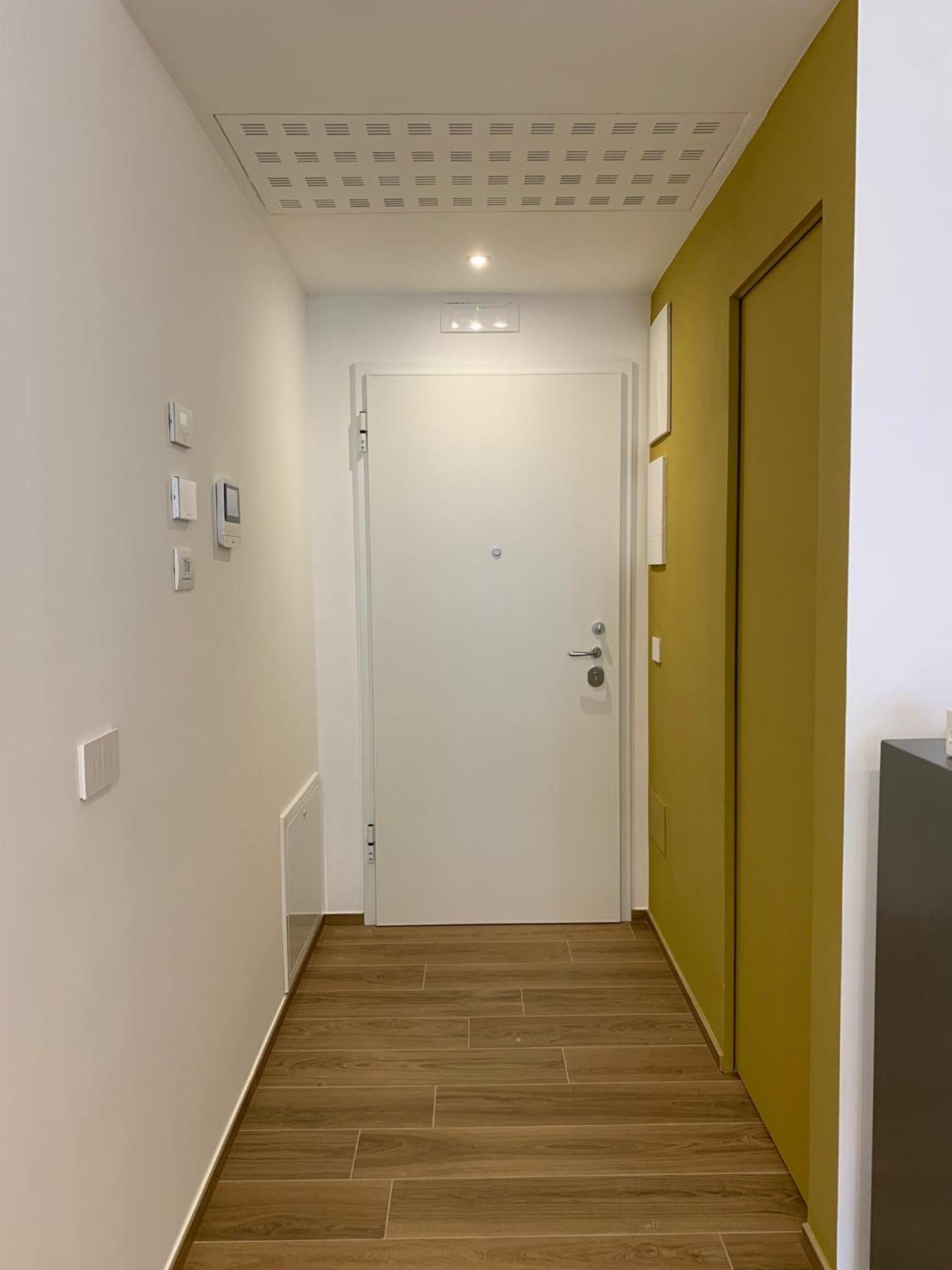 Domus13-With Private Parking Apartment Bari Exterior photo