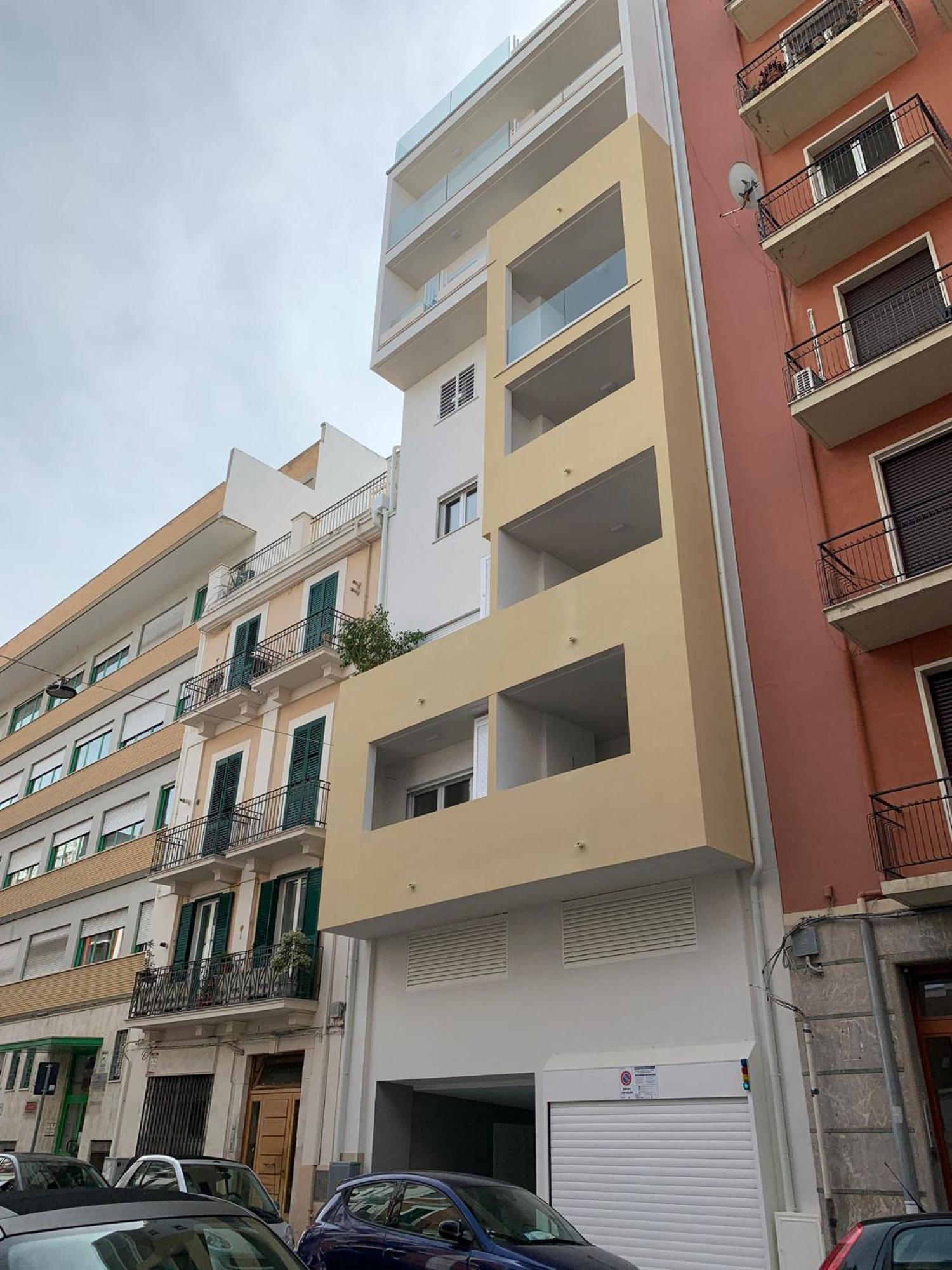 Domus13-With Private Parking Apartment Bari Exterior photo