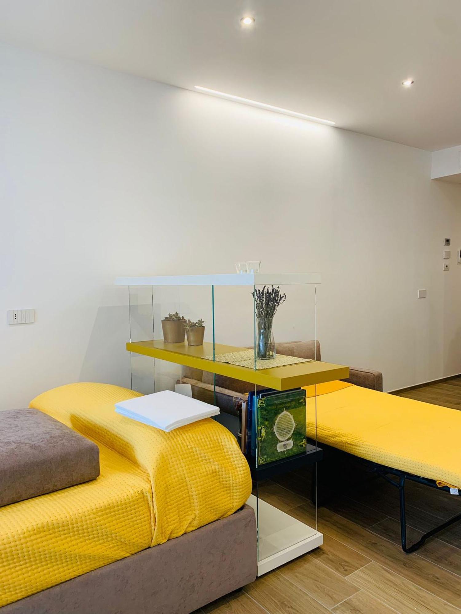 Domus13-With Private Parking Apartment Bari Exterior photo